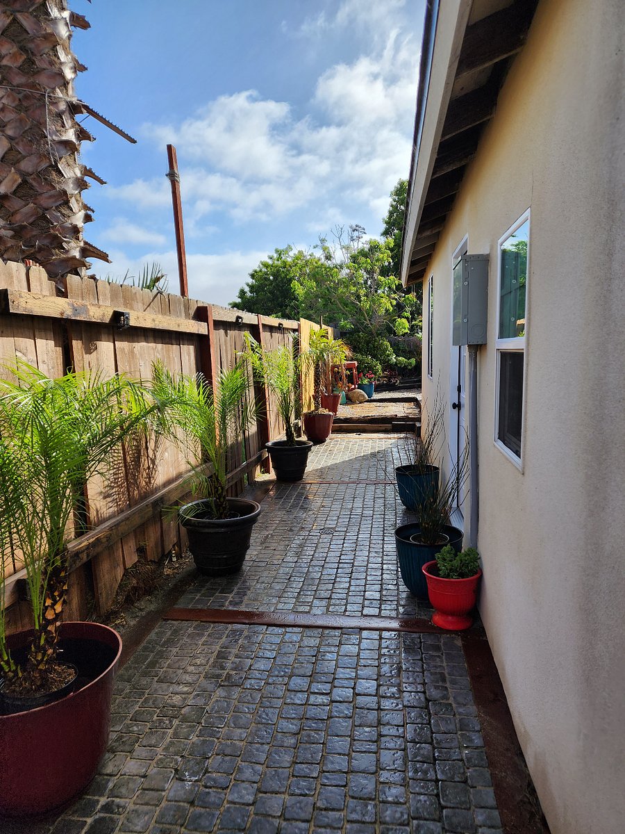 Furnished Finder property 709597_1 photo 18