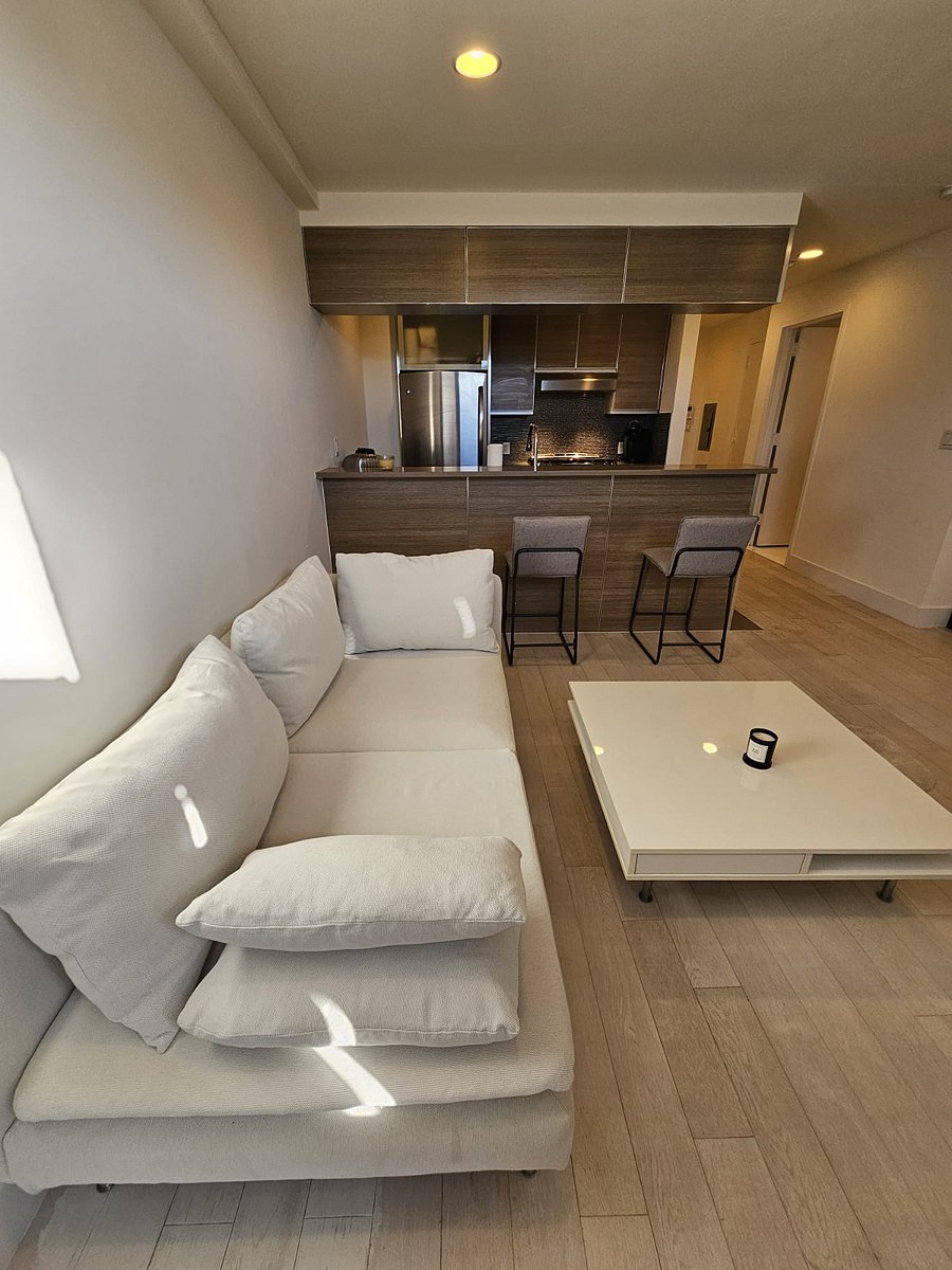 Furnished Finder property 709682_1 photo 4