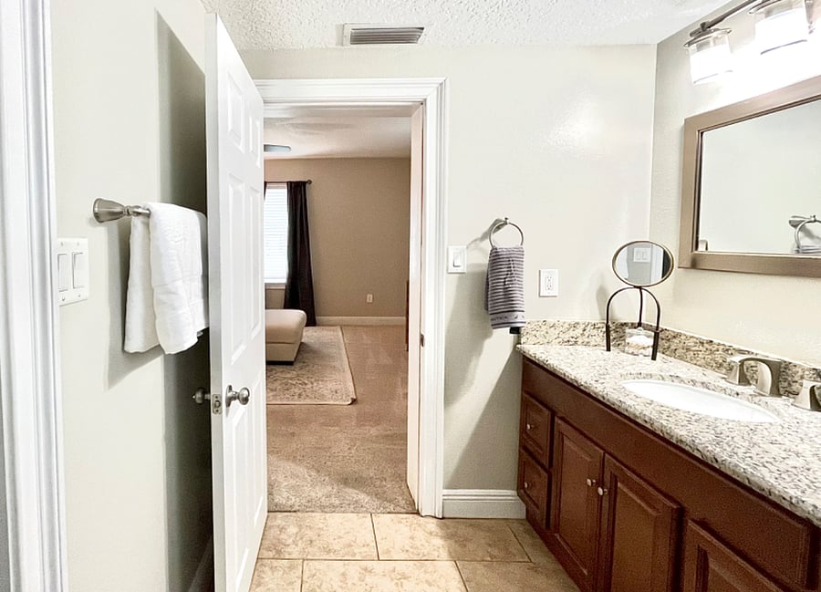 Furnished Finder property 709694_1 photo 13