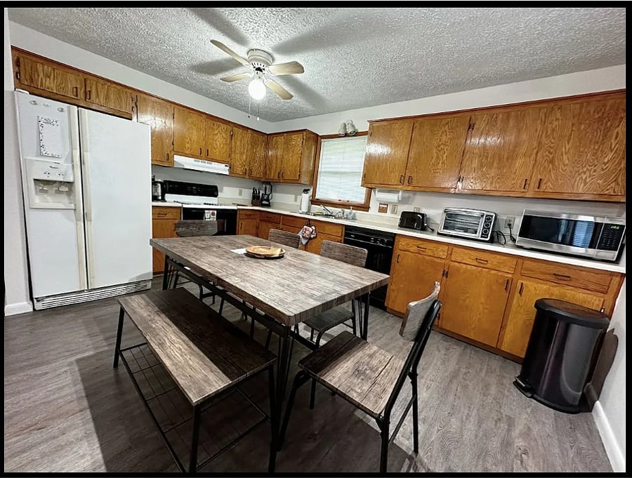 Furnished Finder property 709706_1 photo 17