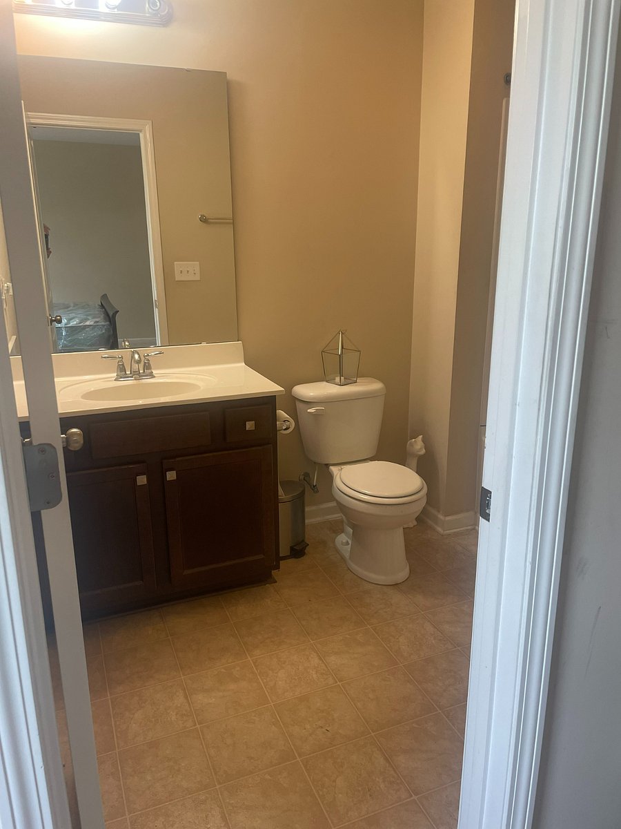 Furnished Finder property 709718_1 photo 4