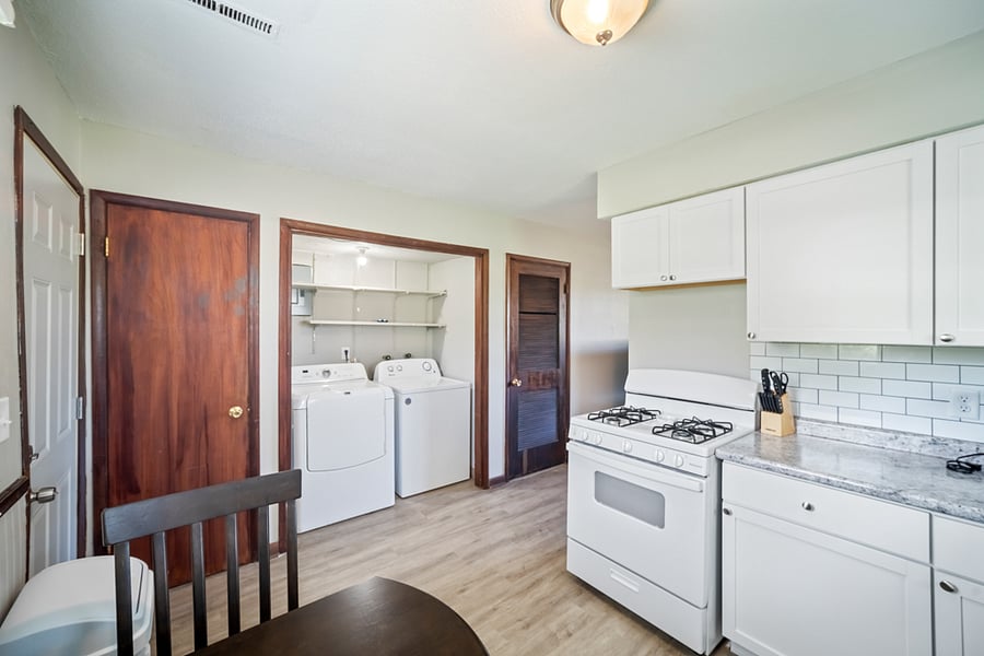 Furnished Finder property 709722_1 photo 6