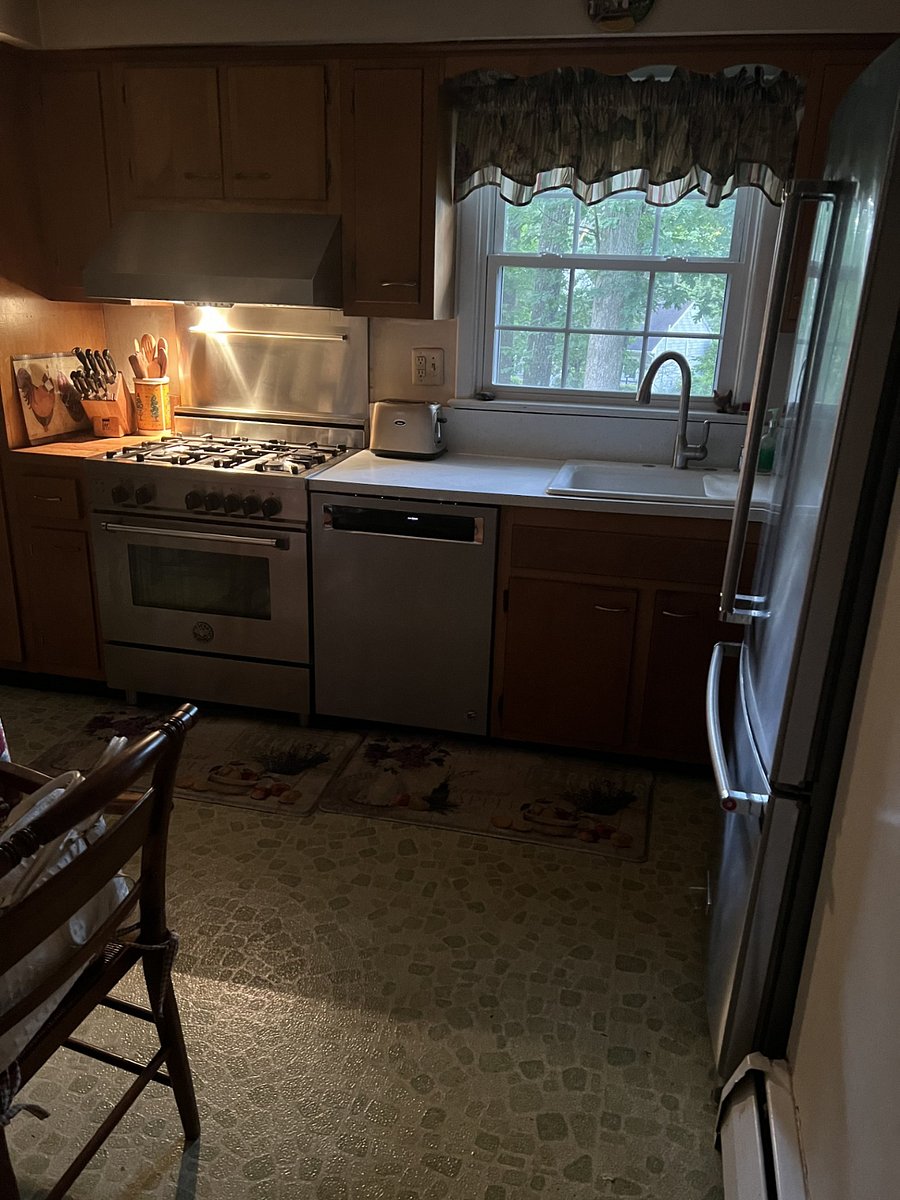 Furnished Finder property 709742_1 photo 3