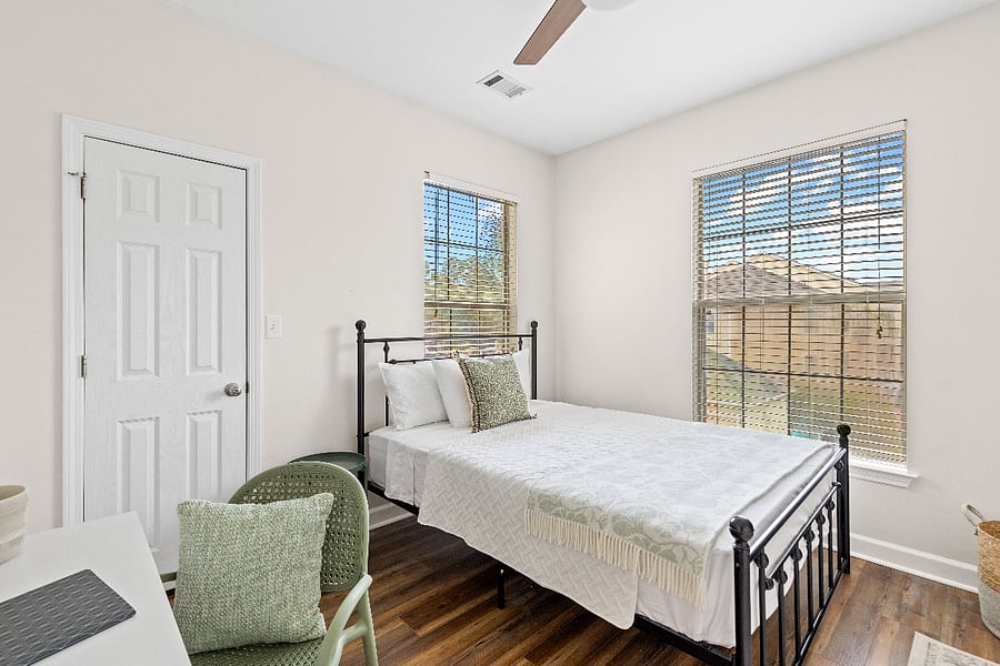 Furnished Finder property 709751_1 photo 18