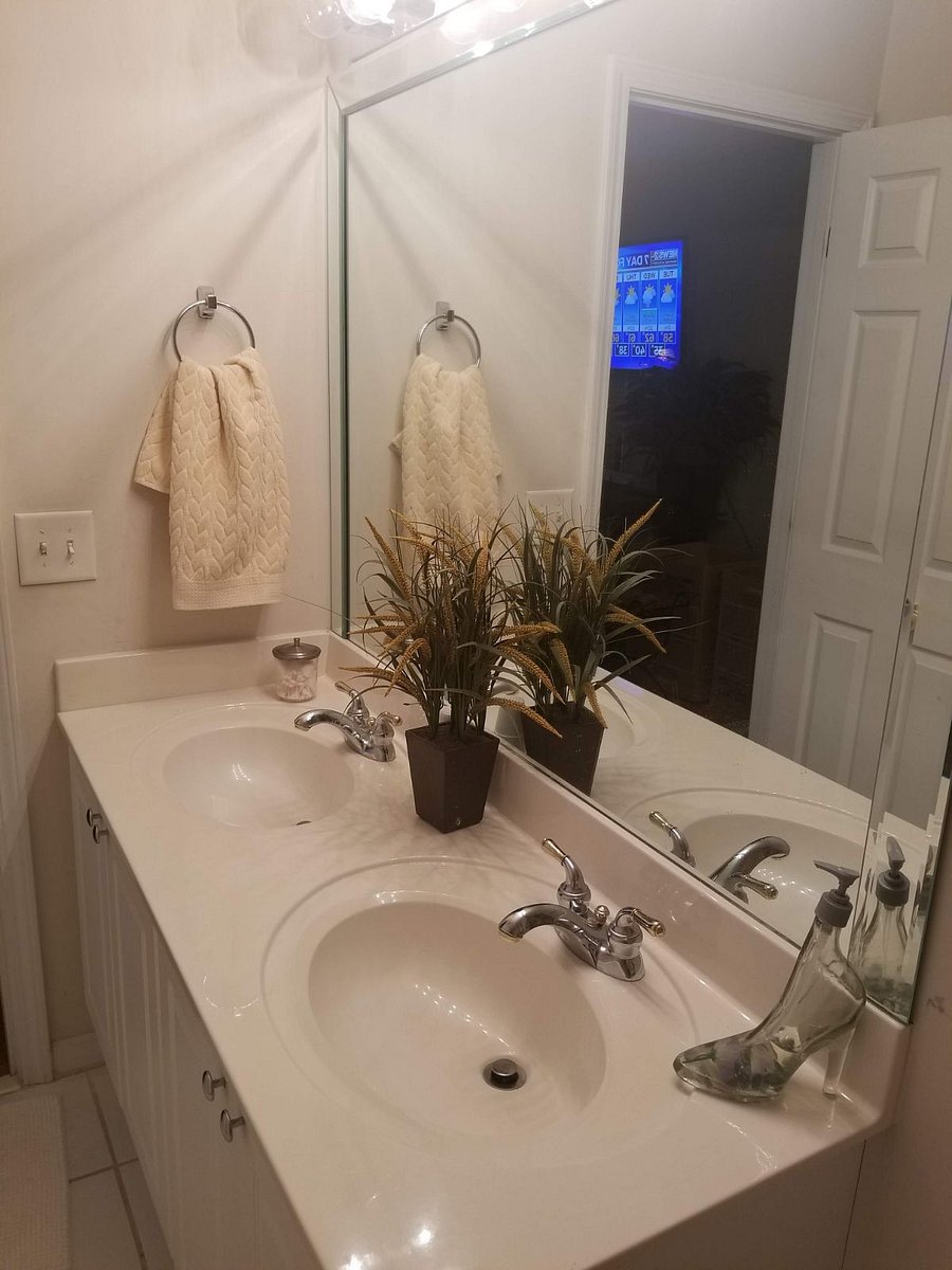 Furnished Finder property 709759_1 photo 3