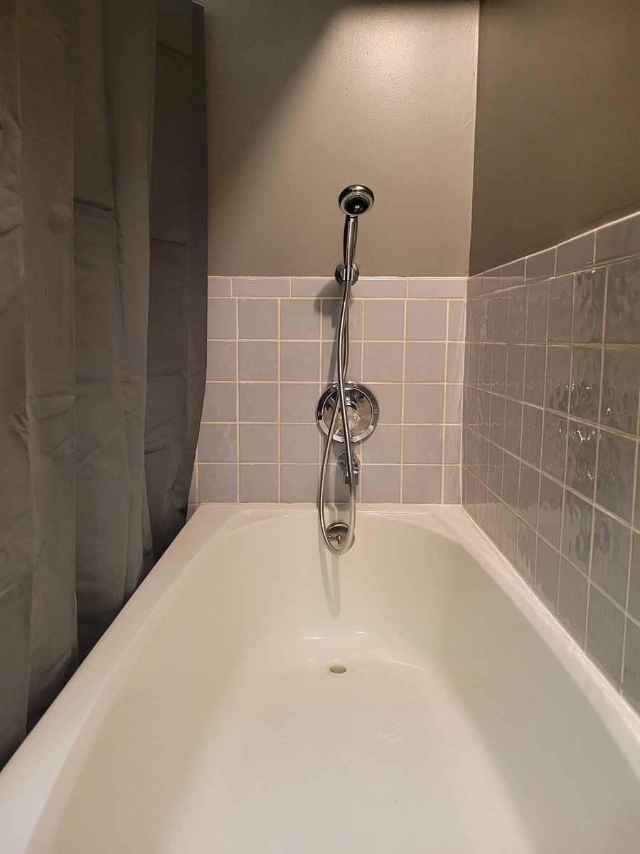 Furnished Finder property 709760_1 photo 3