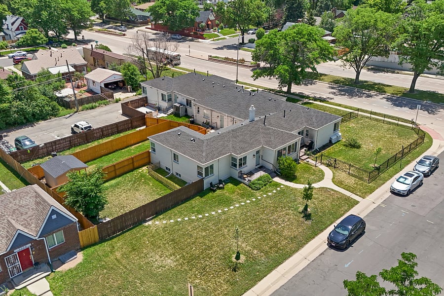 Easy parking + quiet neighborhood, within 2 blocks of two beautiful public parks.