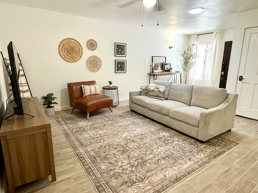 Furnished Finder property 709812_1 photo 1