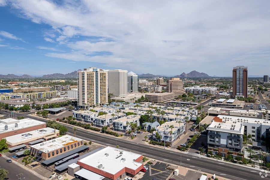 Furnished Finder property 709819_1 photo 3