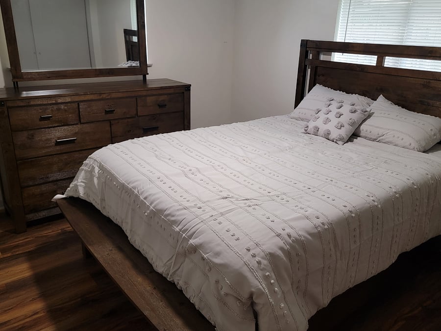 Furnished Finder property 709842_1 photo 3