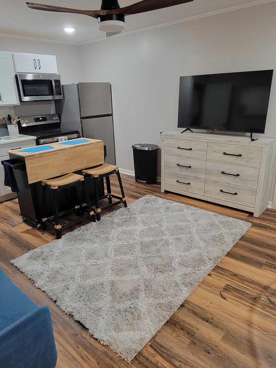 Furnished Finder property 709842_2 photo 4