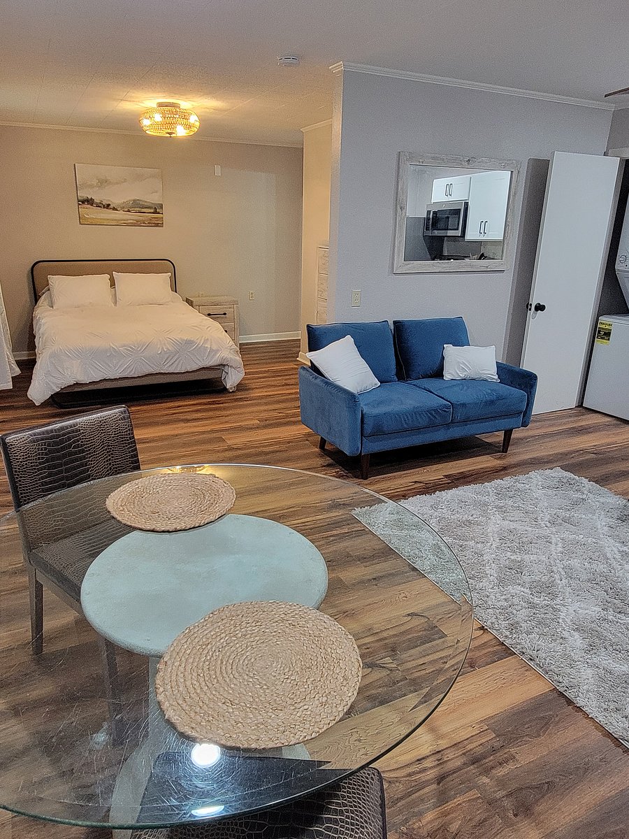 Furnished Finder property 709842_2 photo 5
