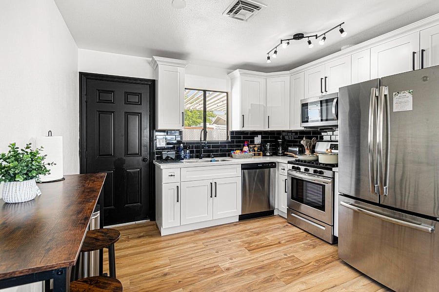 Furnished Finder property 709898_1 photo 12