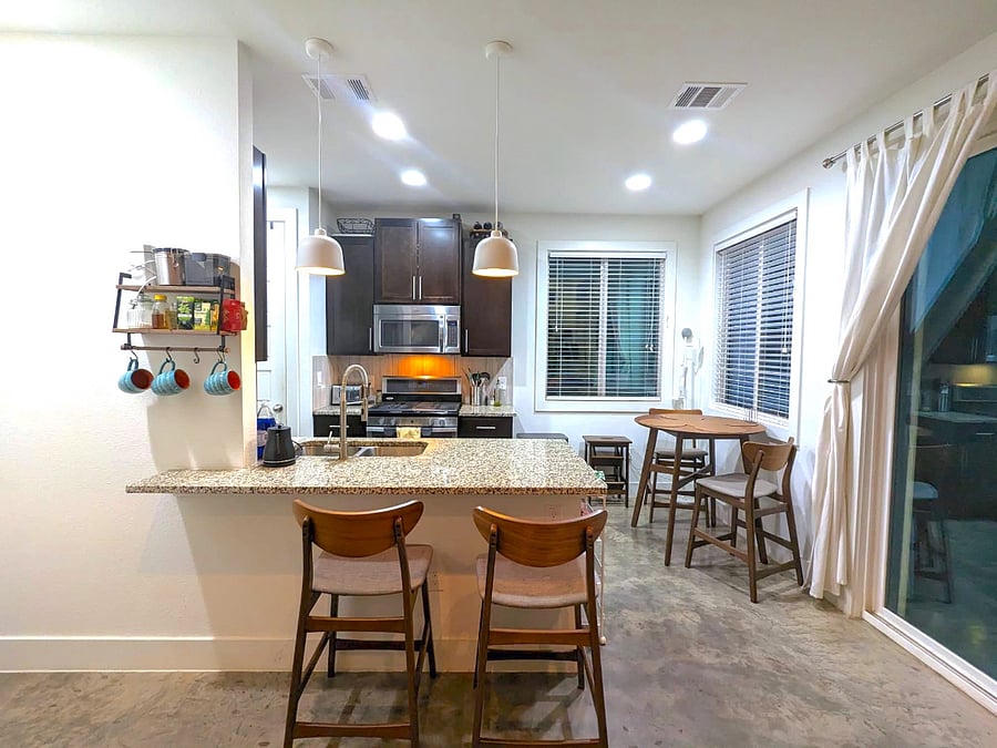 Furnished Finder property 709903_1 photo 5