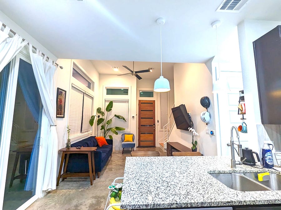 Furnished Finder property 709903_1 photo 4