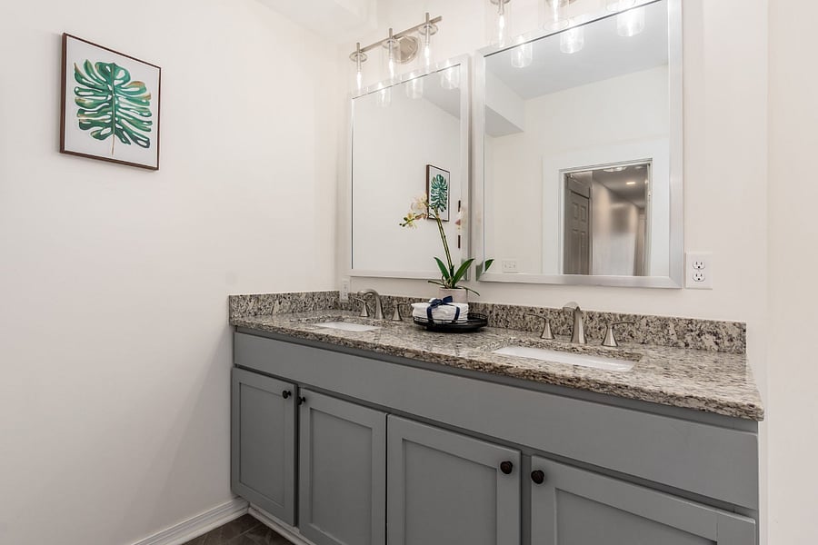 Furnished Finder property 709956_1 photo 17