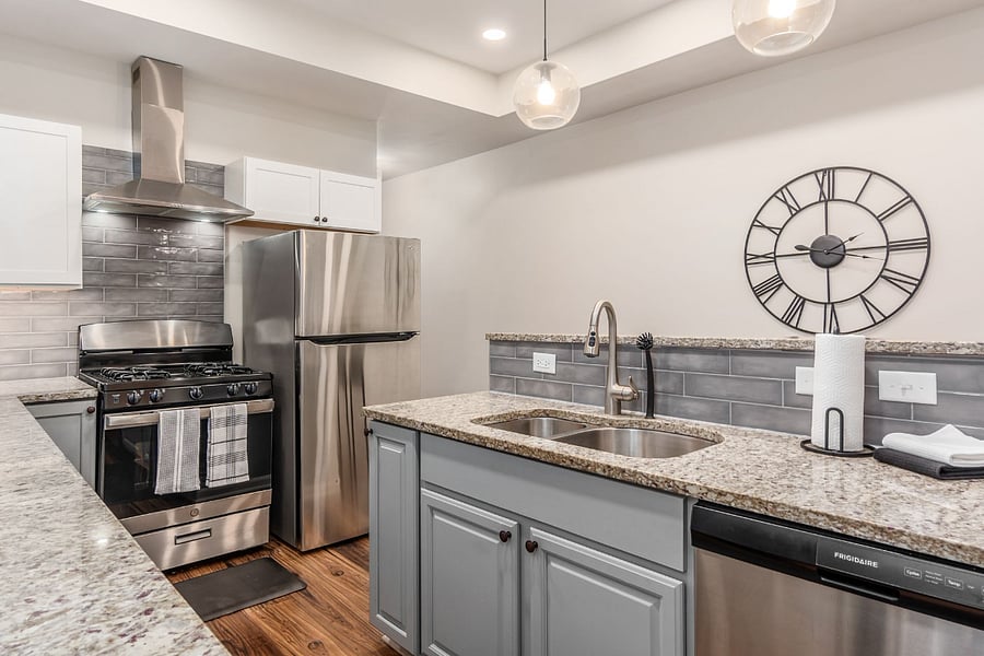 Furnished Finder property 709956_1 photo 9