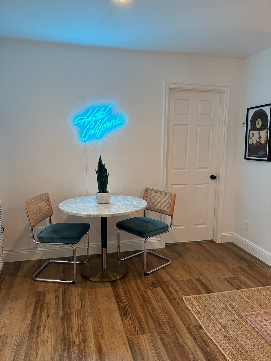 Furnished Finder property 709959_1 photo 9