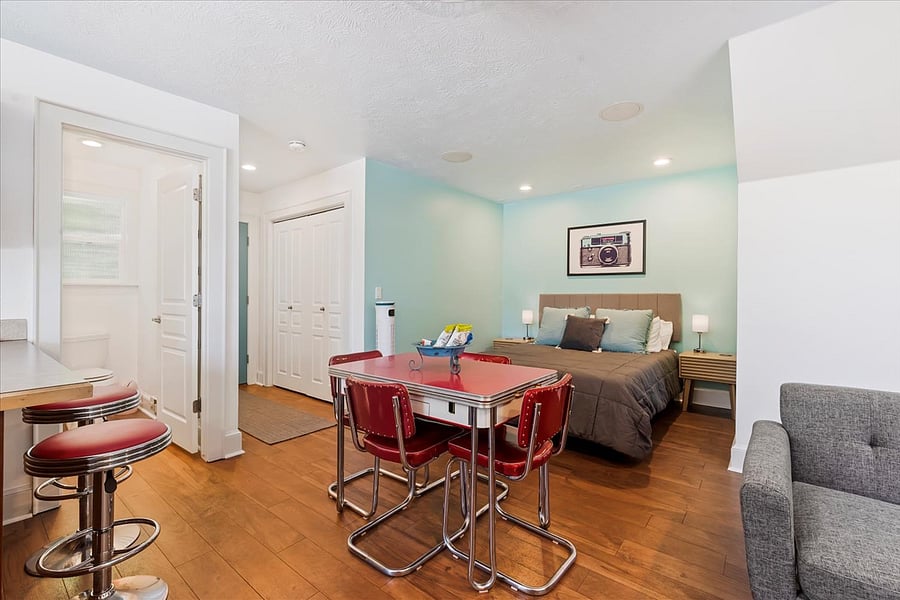 Furnished Finder property 709971_1 photo 9