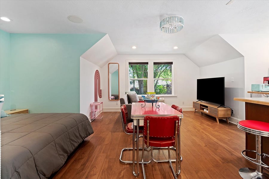 Furnished Finder property 709971_1 photo 10