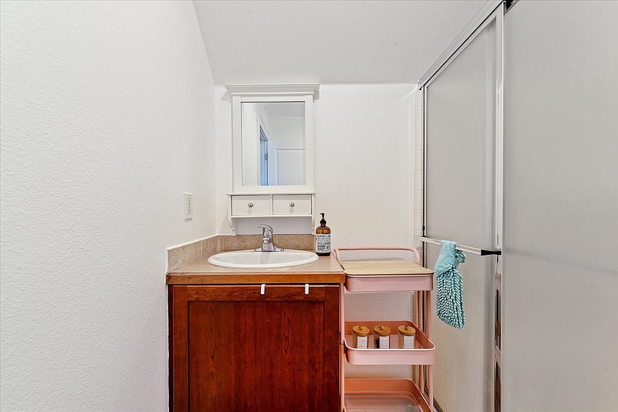 Furnished Finder property 709971_1 photo 13