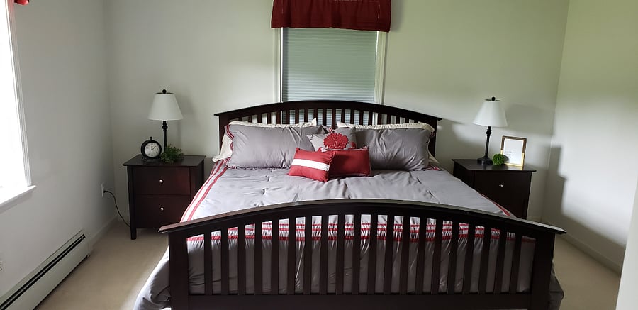 Masterbed room with large walk in closet and bathroom