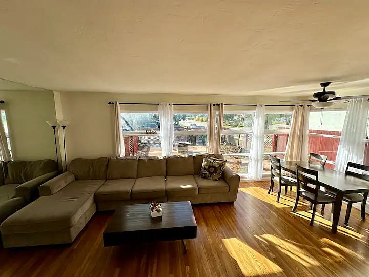 Furnished Finder property 709996_1 photo 16