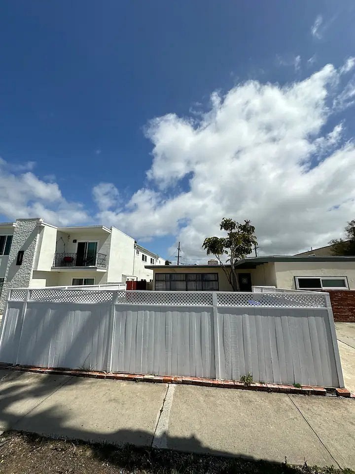 Furnished Finder property 709996_1 photo 22