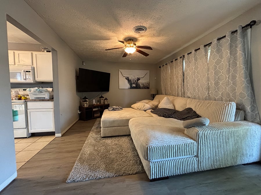 Furnished Finder property 710000_1 photo 3