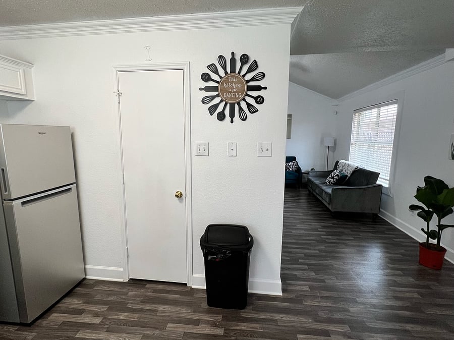 Furnished Finder property 710014_1 photo 39