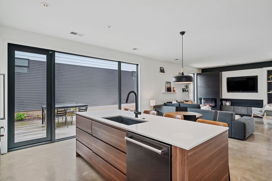 Furnished Finder property 710093_1 photo 1