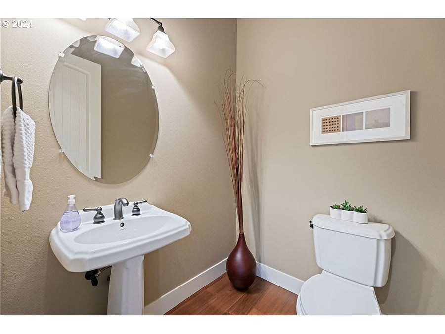 Furnished Finder property 710117_1 photo 9