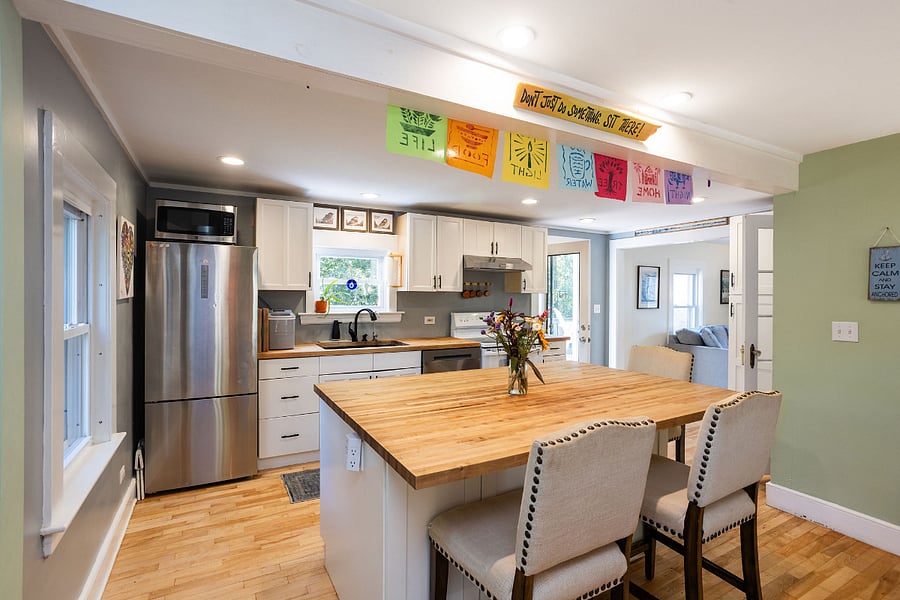 Furnished Finder property 710128_1 photo 4