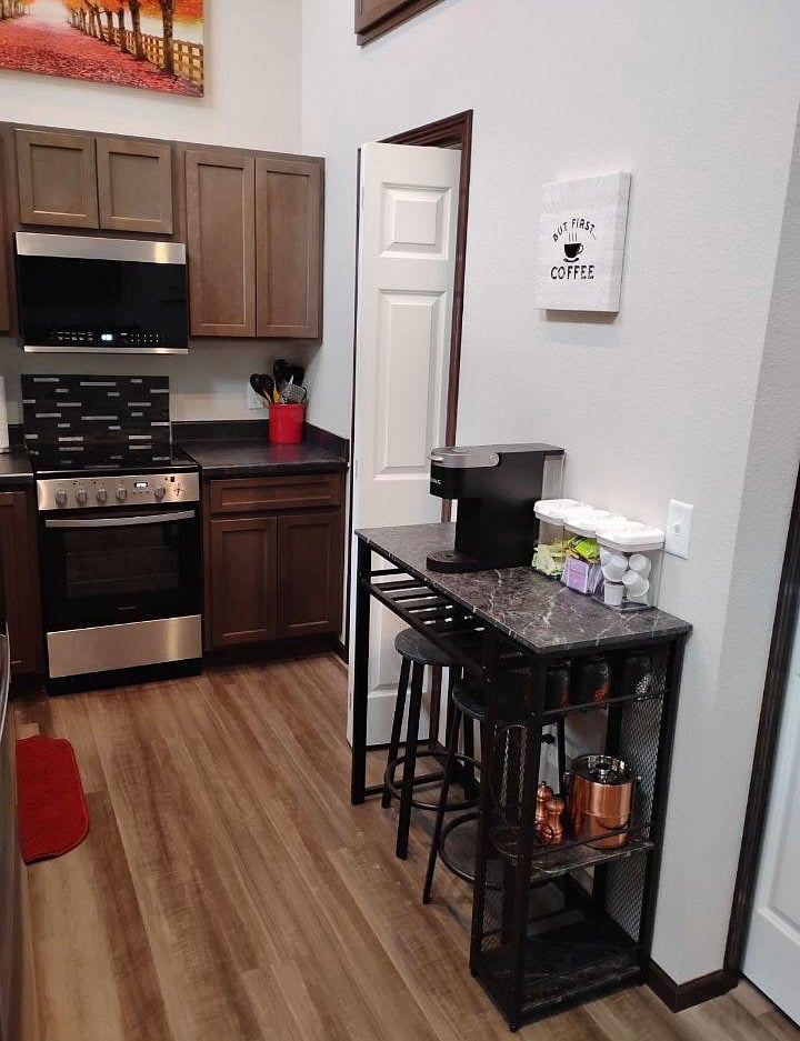 Furnished Finder property 710215_1 photo 9