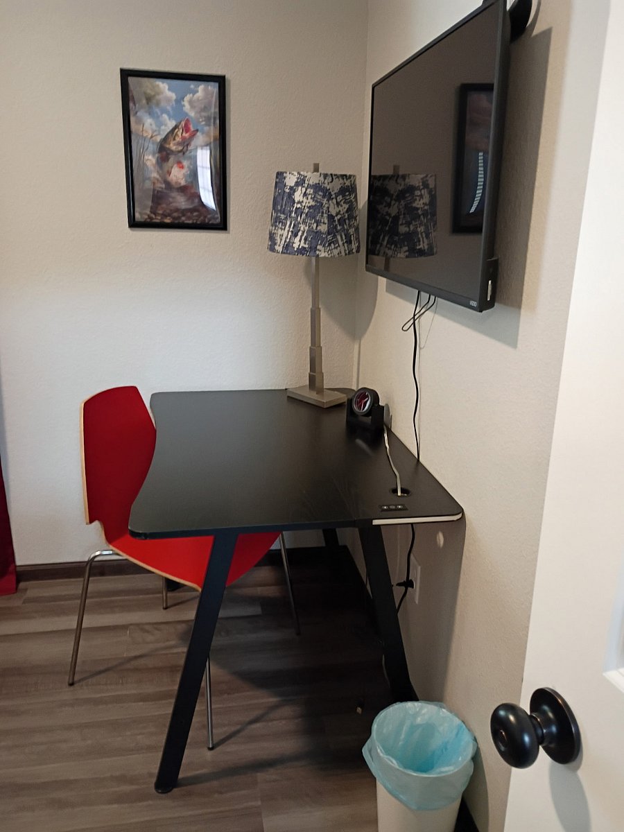 Furnished Finder property 710215_1 photo 8