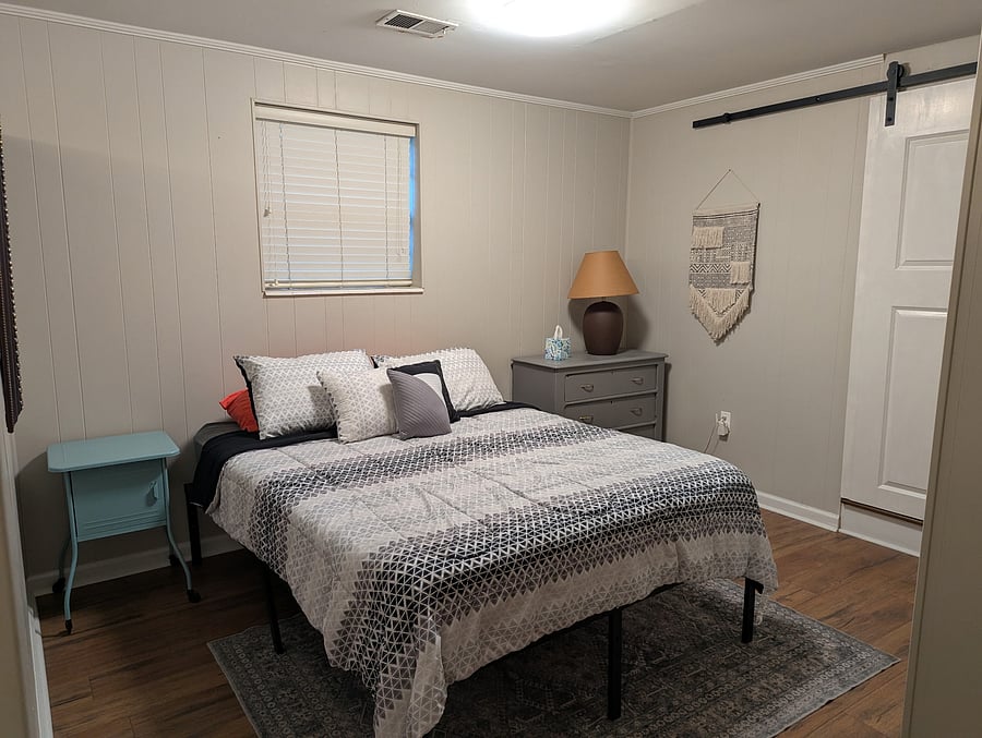 Furnished Finder property 710252_2 photo 17