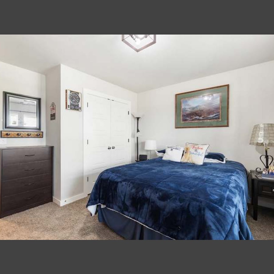 Another Comfortable Queen Size bedroom & good size closet. Private fully size bathroom right outside the beddroom door $800.