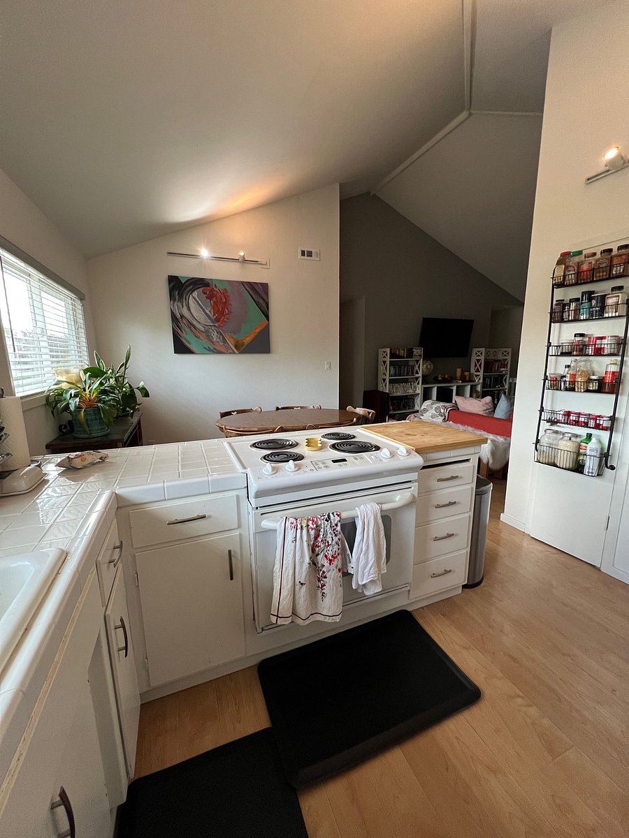 Different angle of kitchen/eating area.