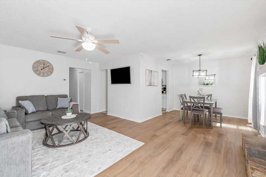 Furnished Finder property 710361_1 photo 10