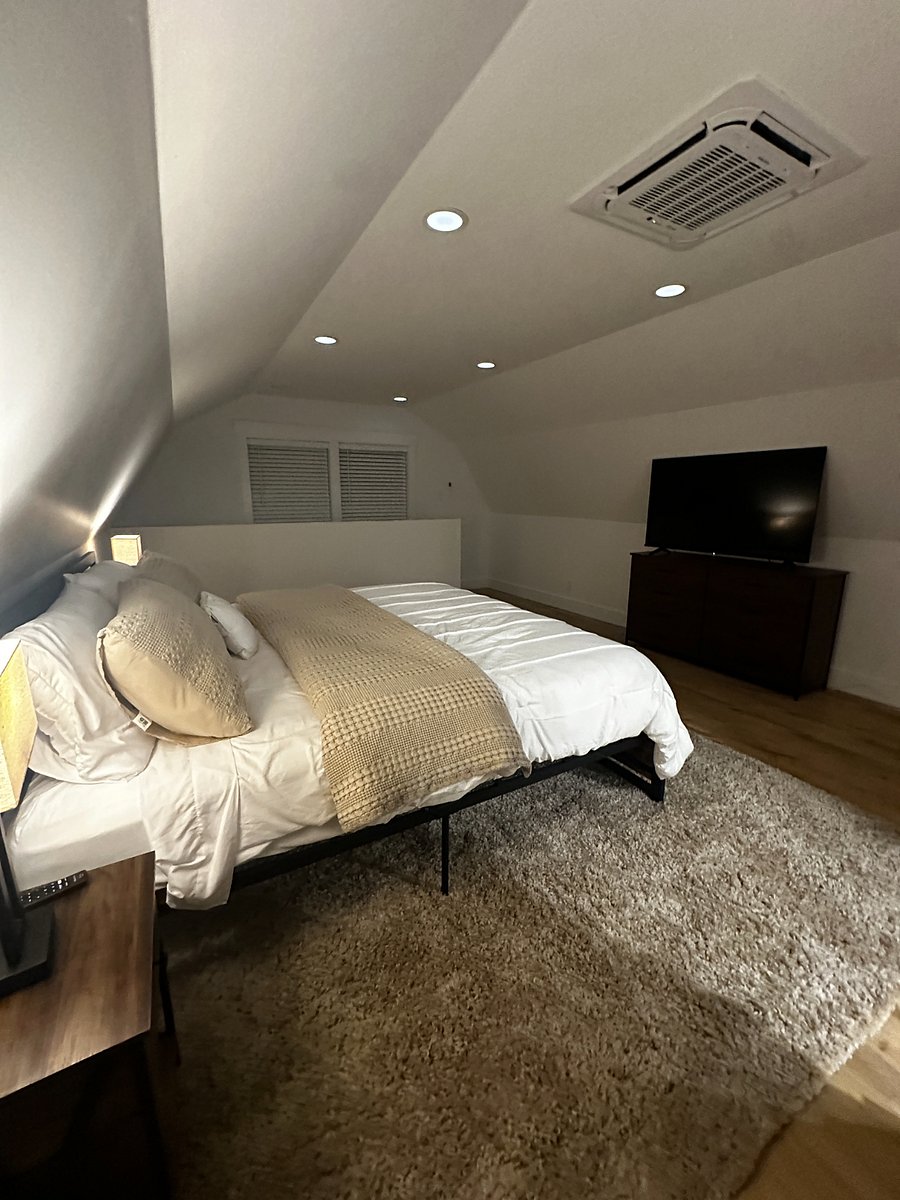 Furnished Finder property 710392_1 photo 17