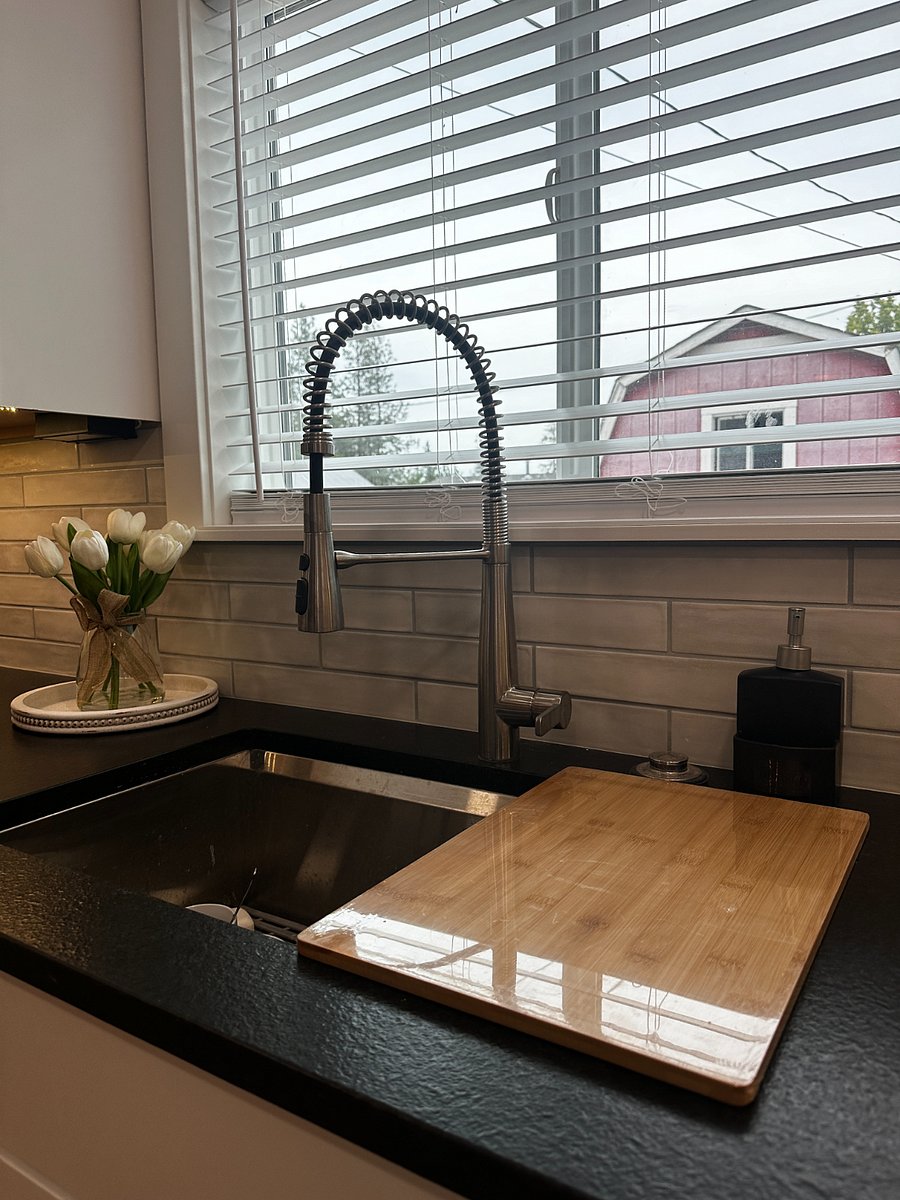 Furnished Finder property 710392_1 photo 11