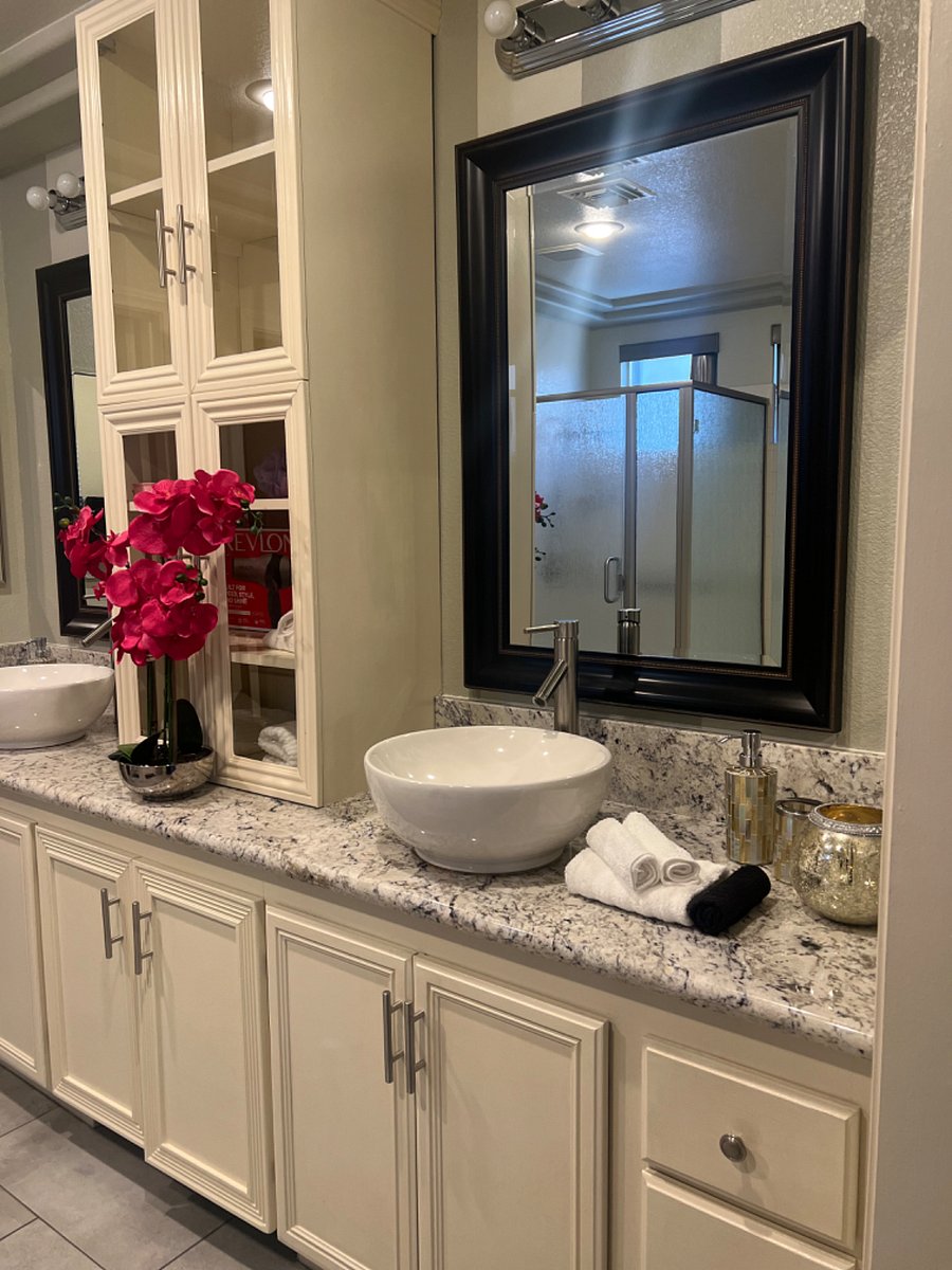 Furnished Finder property 710401_1 photo 8