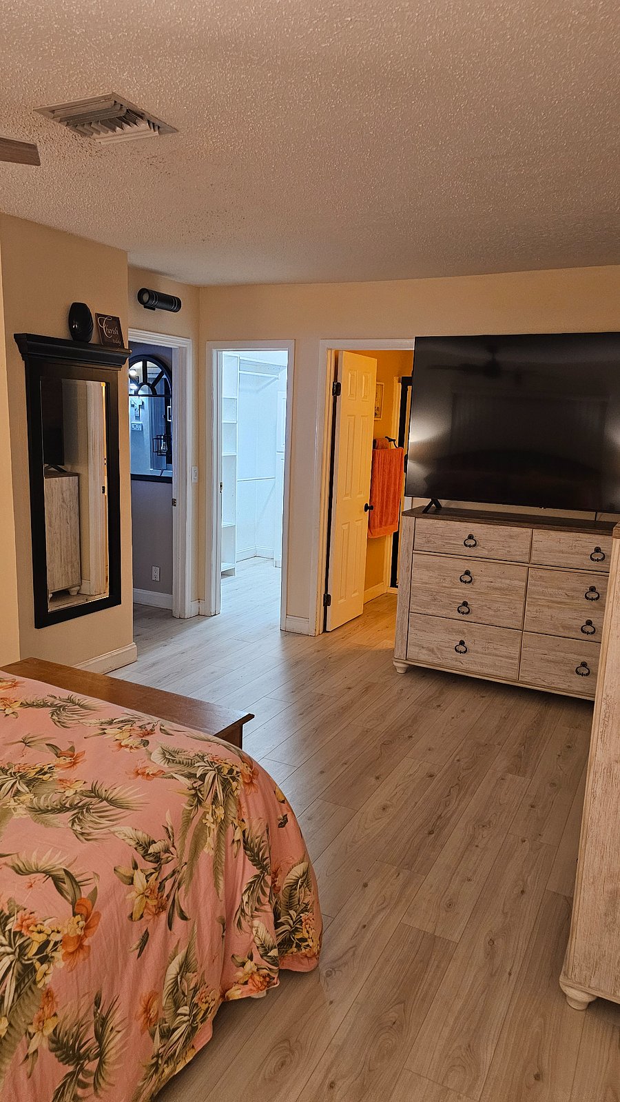 Furnished Finder property 710560_1 photo 6