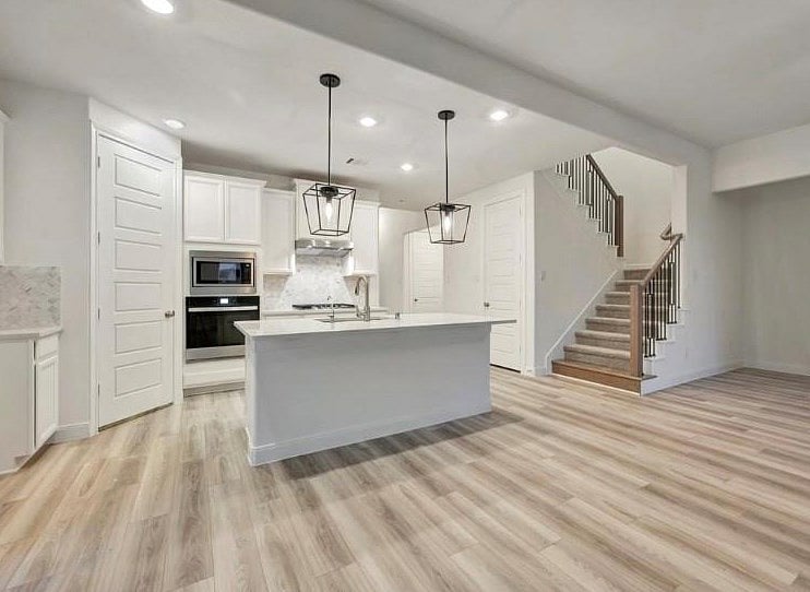 Furnished Finder property 710595_1 photo 9