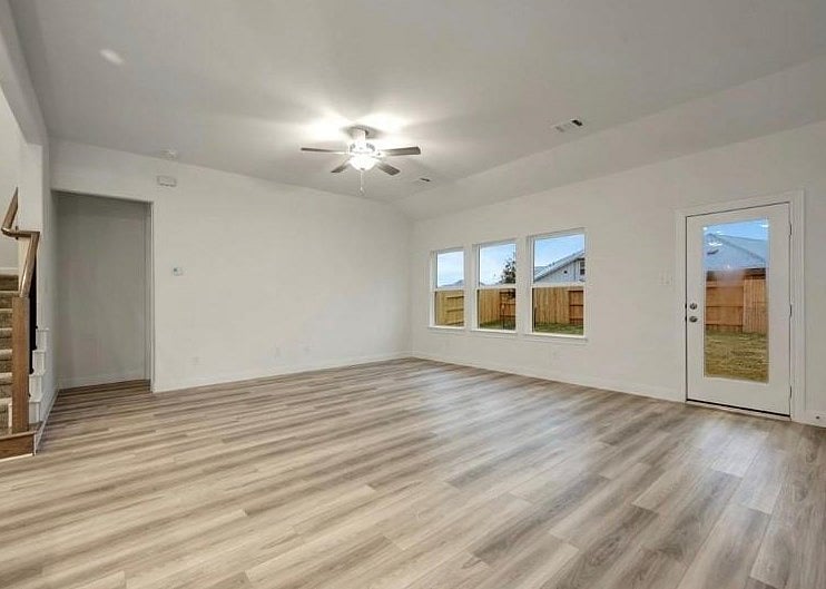 Furnished Finder property 710595_1 photo 4