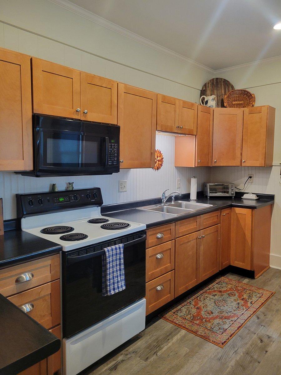 Furnished Finder property 710638_1 photo 17