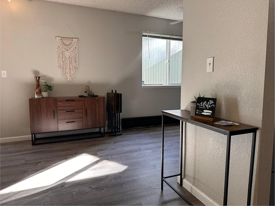 Furnished Finder property 710706_1 photo 5