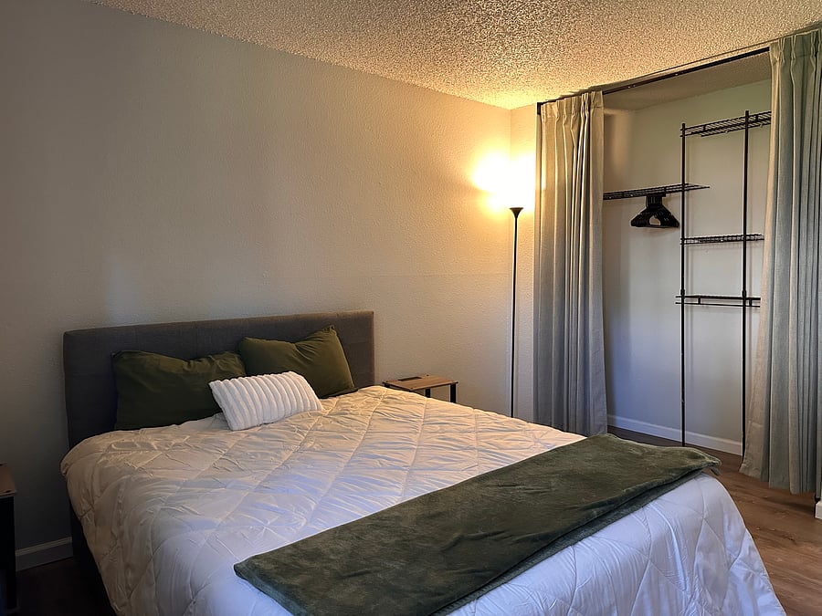 Furnished Finder property 710706_1 photo 14