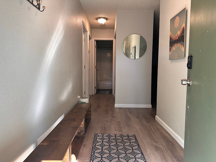 Entry way