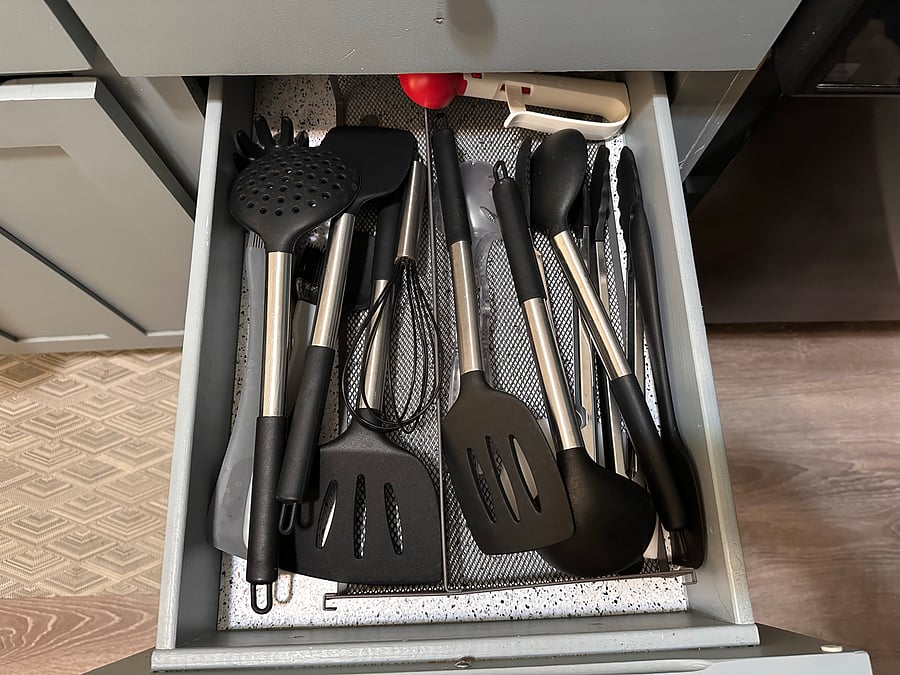 Cooking utensils